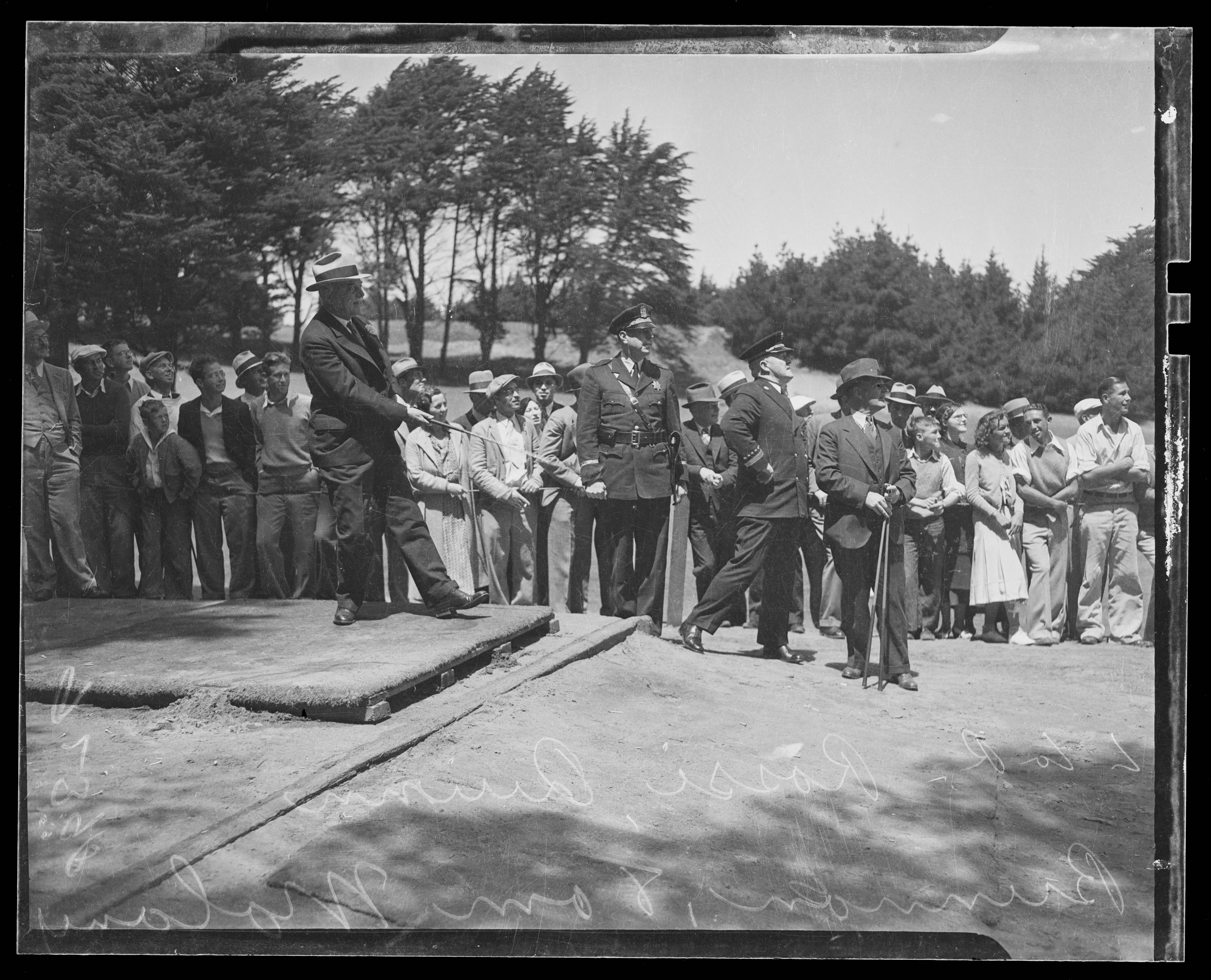 hole-in-one-golf-contest